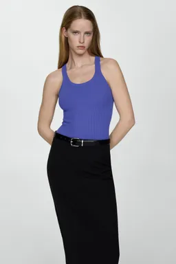 Top punto canalé de Mango en Tops para argentina