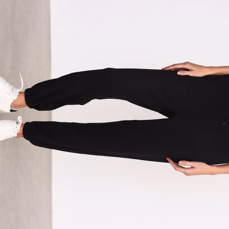 Joggers de corte regular y calce perfecto para la mujer moderna de Yagmour en Pantalones para argentina