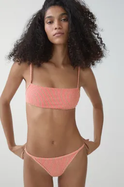 Top bikini rayas de Mango en Swimwear y Beachwear para argentina