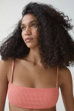 Top bikini rayas de Mango en Swimwear y Beachwear para argentina