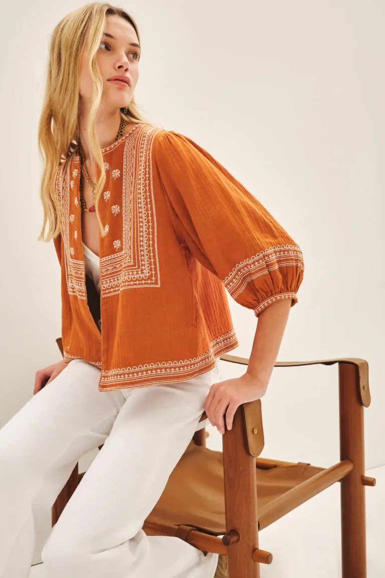 Saco de Algodón Oversize con Bordados y Mangas Amplias - Kimono Juliette de Rapsodia en Kimonos para argentina