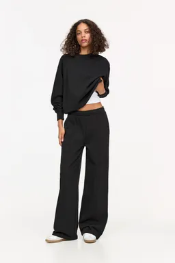 Pantalón chándal recto de Pull&Bear en Pantalones para argentina