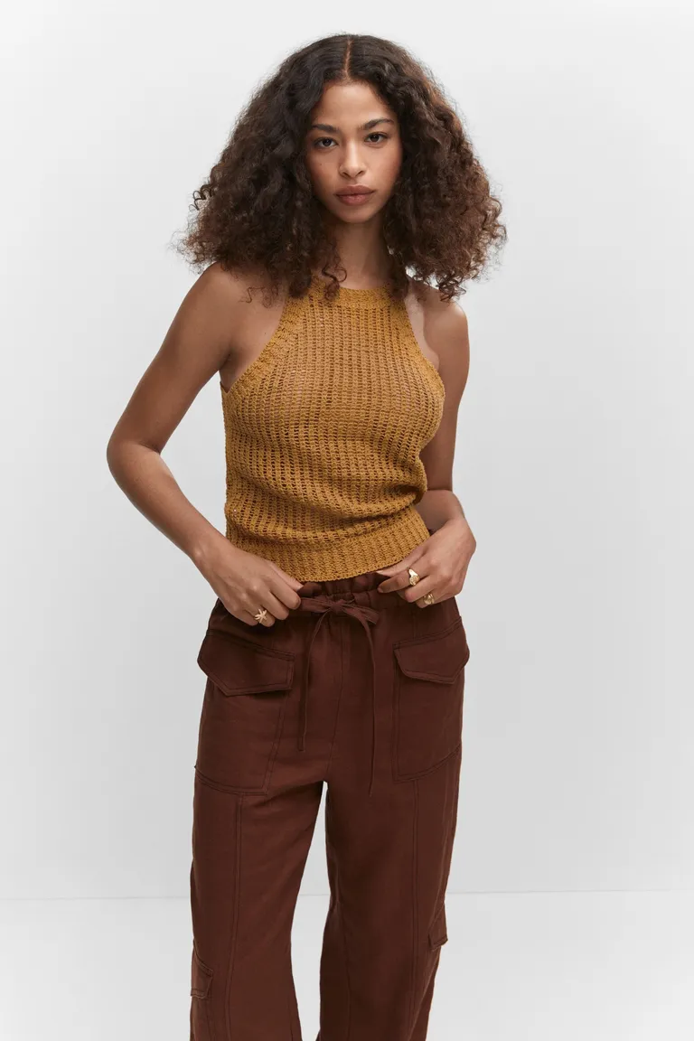 Top punto cuello halter de Mango en Tops para argentina