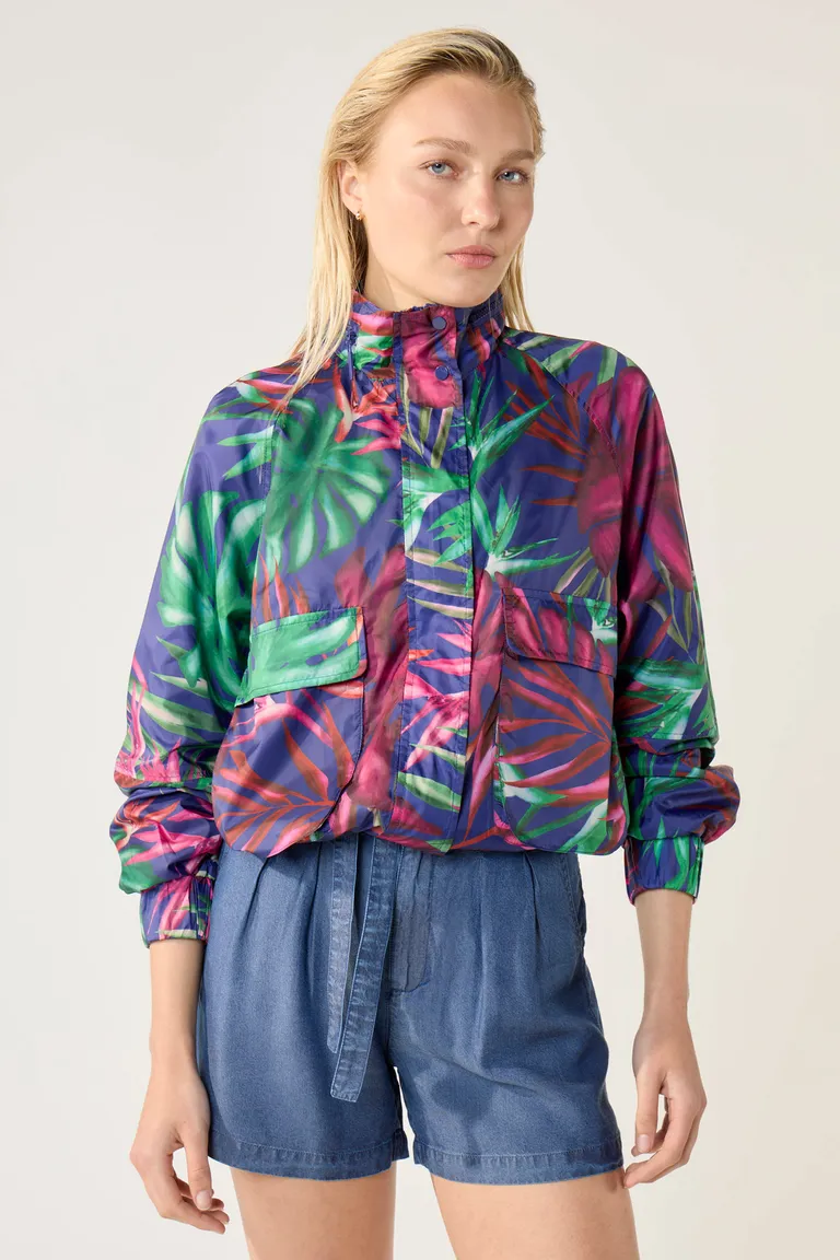 Chaqueta estampada de nailon con capucha y cierre frontal para mujer de Cuesta Blanca en Chaquetas para argentina