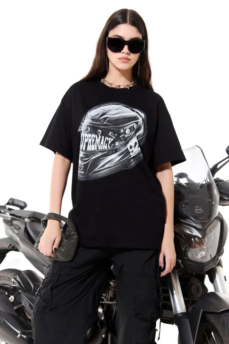 Remera oversize de algodón con gráfico central en negro de 47 Street en Remeras para argentina