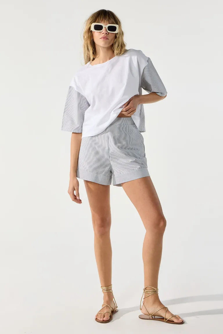 Shorts estampados de diseño moderno y cómodo para mujer de Cuesta Blanca en Shorts para argentina