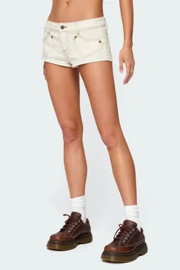 Micro short denim corazones de Edikted en Shorts para argentina