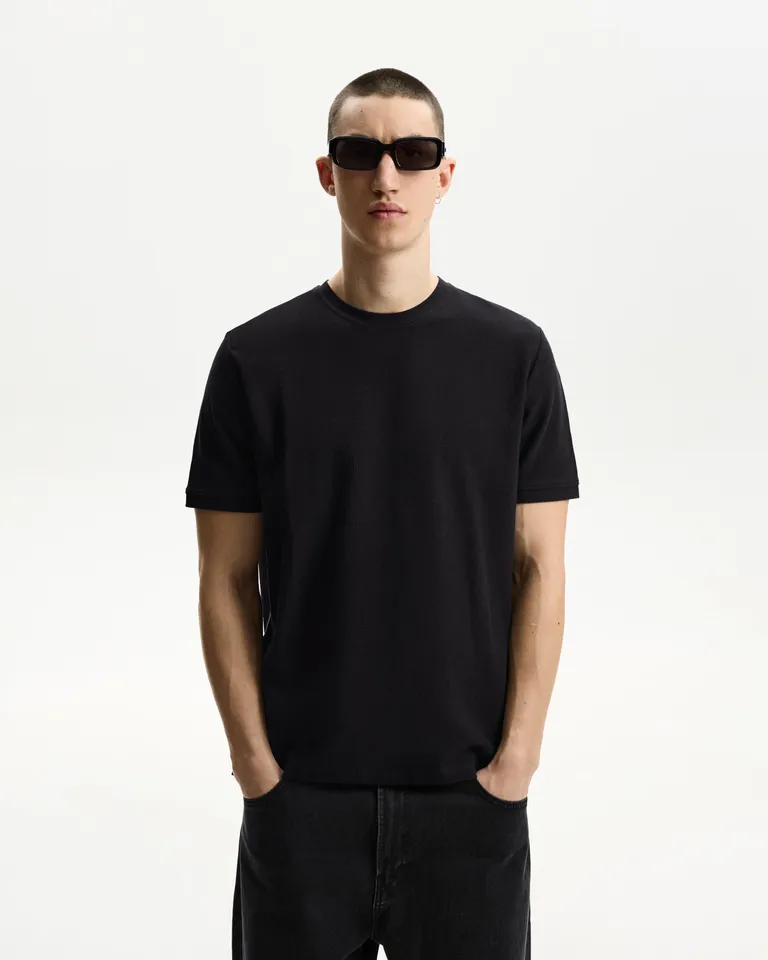 Remera manga corta texturada de Bershka en Remeras y Polos para argentina