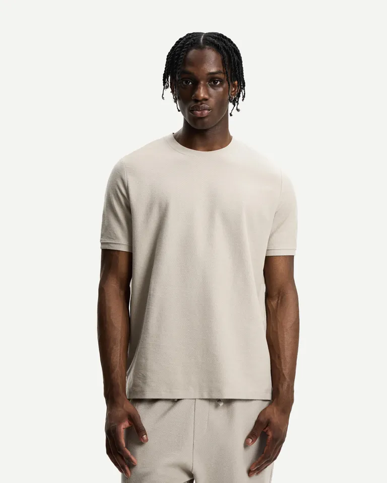 Remera manga corta texturada de Bershka en Remeras y Polos para argentina