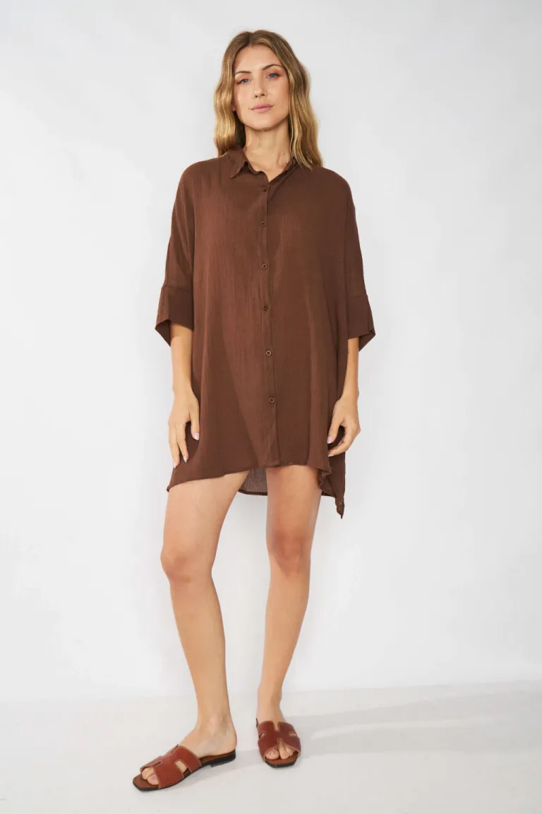 Camisa amplia de corte holgado y manga corta con espalda en canesú de Belle en Camisas para argentina