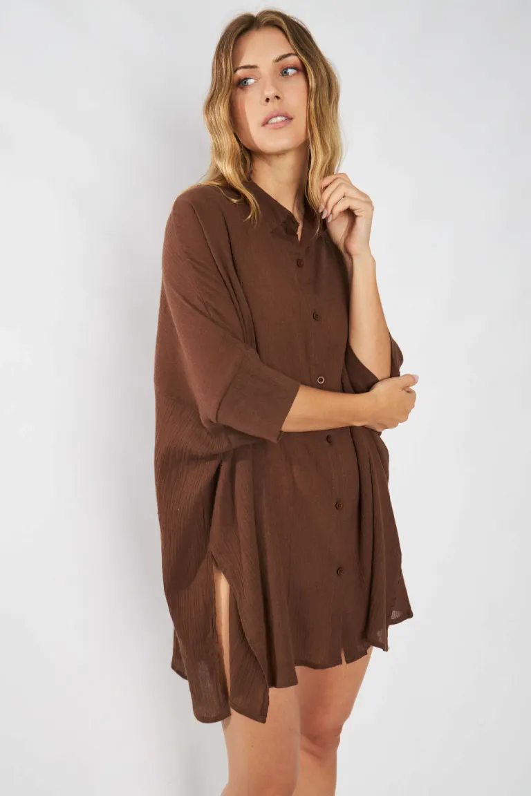 Camisa amplia de corte holgado y manga corta con espalda en canesú de Belle en Camisas para argentina