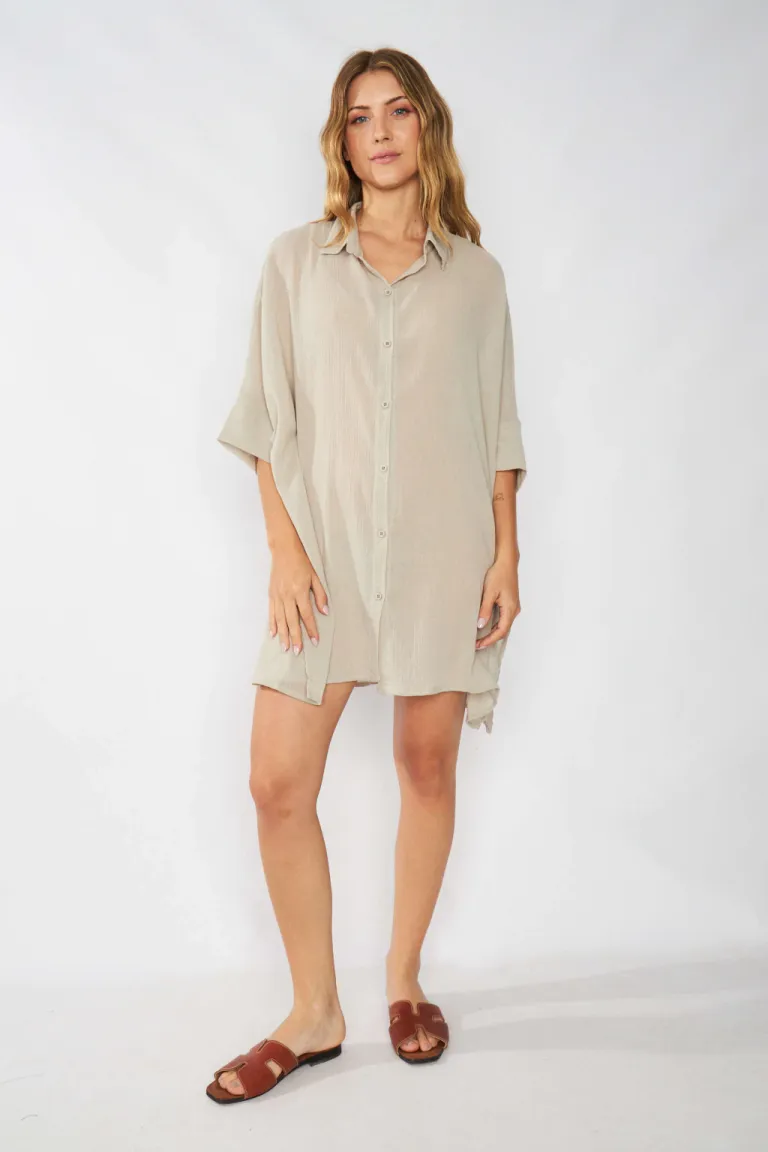 Camisa amplia de corte holgado y manga corta con espalda en canesú de Belle en Camisas para argentina