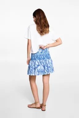 Falda estampada con volantes de Mango Teen en Faldas para argentina
