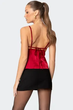 Musculosa blanca encaje de Edikted en Tops para argentina