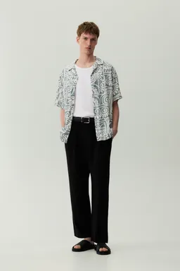 Camisa estilo resort estampada de Lefties en Camisas para argentina