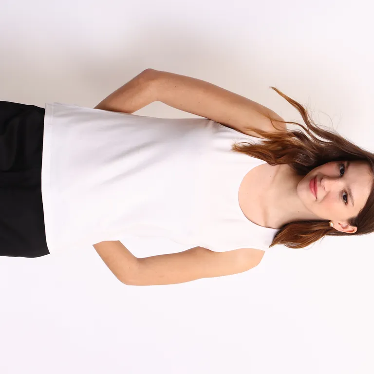 Musculosa de jersey elástico con diseño fluido y ajuste cómodo de Yagmour en Remeras para argentina