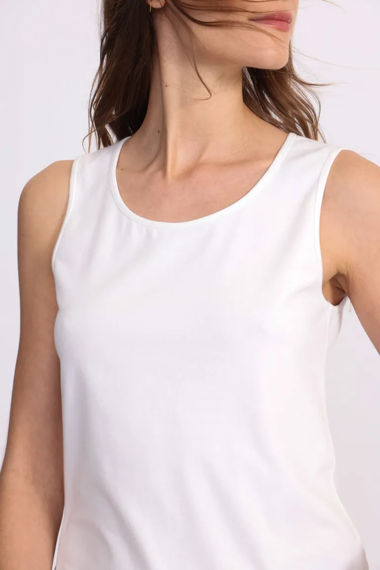 Musculosa de jersey elástico con diseño fluido y ajuste cómodo de Yagmour en Remeras para argentina