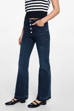 Jeans flare con botones de Mango Teen en Pantalones para argentina