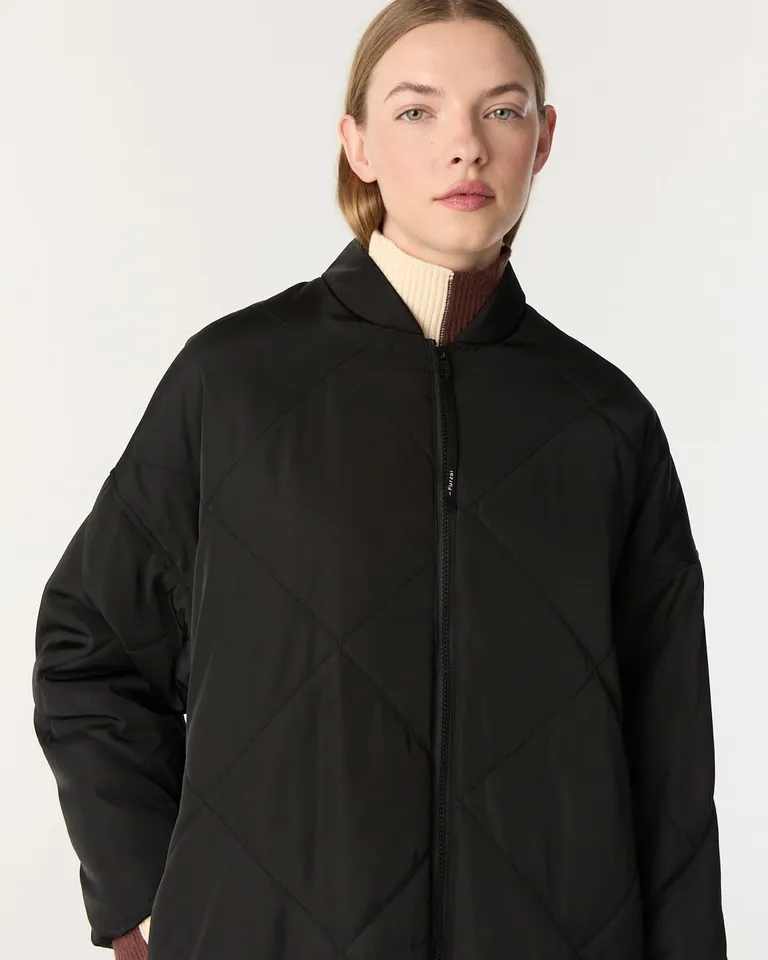 Campera bomber larga enguatada con cierre y bolsillos laterales de calce amplio de Furzai en Chaquetas para argentina