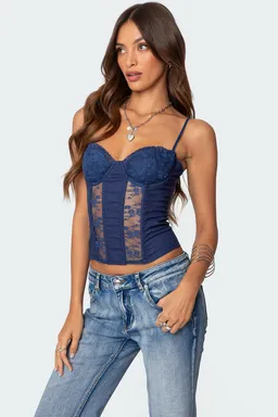 Corset avena con encaje de Edikted en Ropa Interior y Medias para argentina