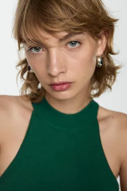 Top halter punto de Mango en Tops para argentina