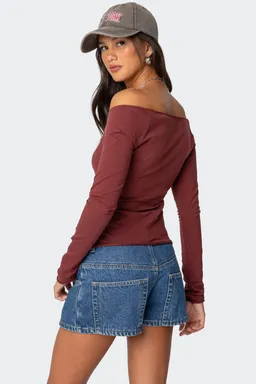 Nattie top hombros descubiertos cuello de Edikted en Tops para argentina