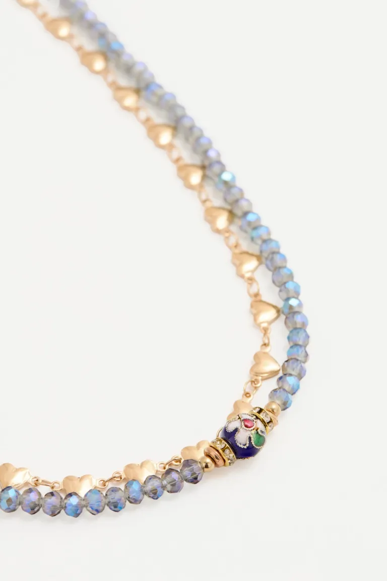 Elegante Collar Doble con Cadenas de Mini Corazones y Flor Central de Rapsodia en Bijouterie para argentina
