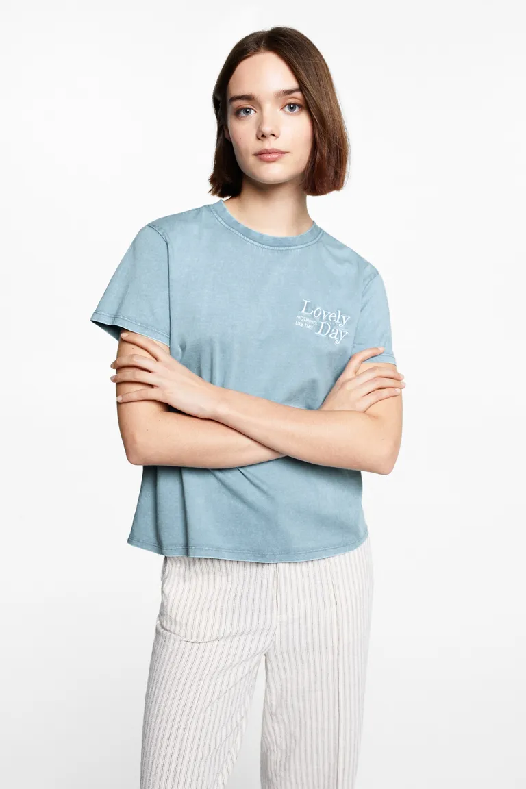 Remera mensaje bordado de Mango Teen en Remeras para argentina