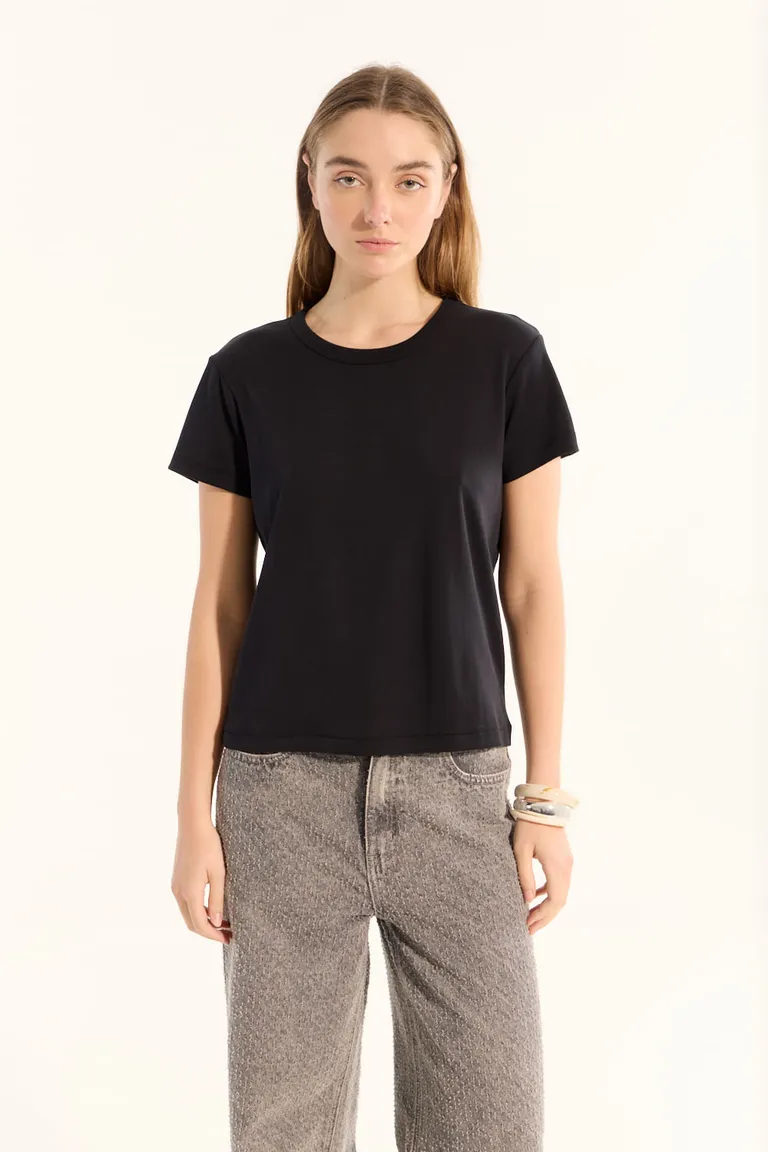 Remera básica de algodón con escote redondo, de corte regular para mujer de Portsaid en Remeras para argentina