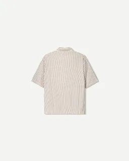 Camisa boxy texturizada manga corta de Bershka en Camisas para argentina