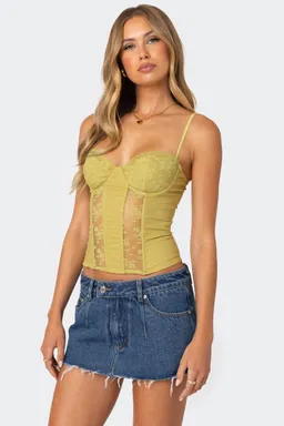 Corset avena con encaje de Edikted en Ropa Interior y Medias para argentina