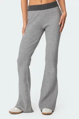 Pantalón acampanado tejido lei de Edikted en Pantalones para argentina