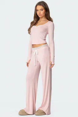 Pantalones encaje peekaboo de Edikted en Pantalones para argentina