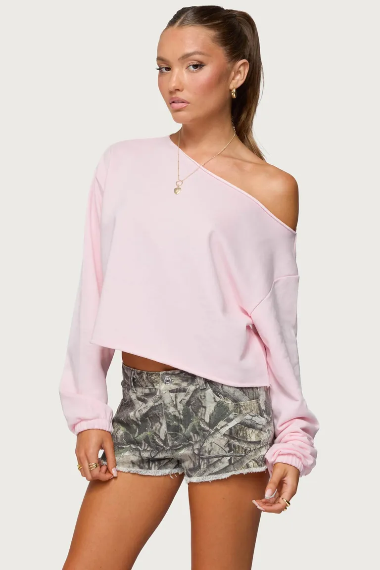 Aveline remera escote bardot de Edikted en Buzos y Sweaters para argentina
