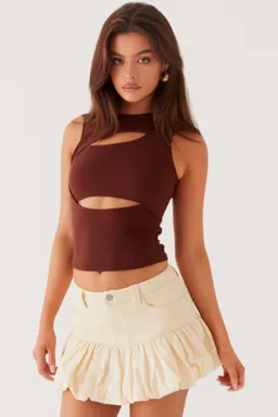 Top malla cut out beyond de Peppermayo en Tops para argentina