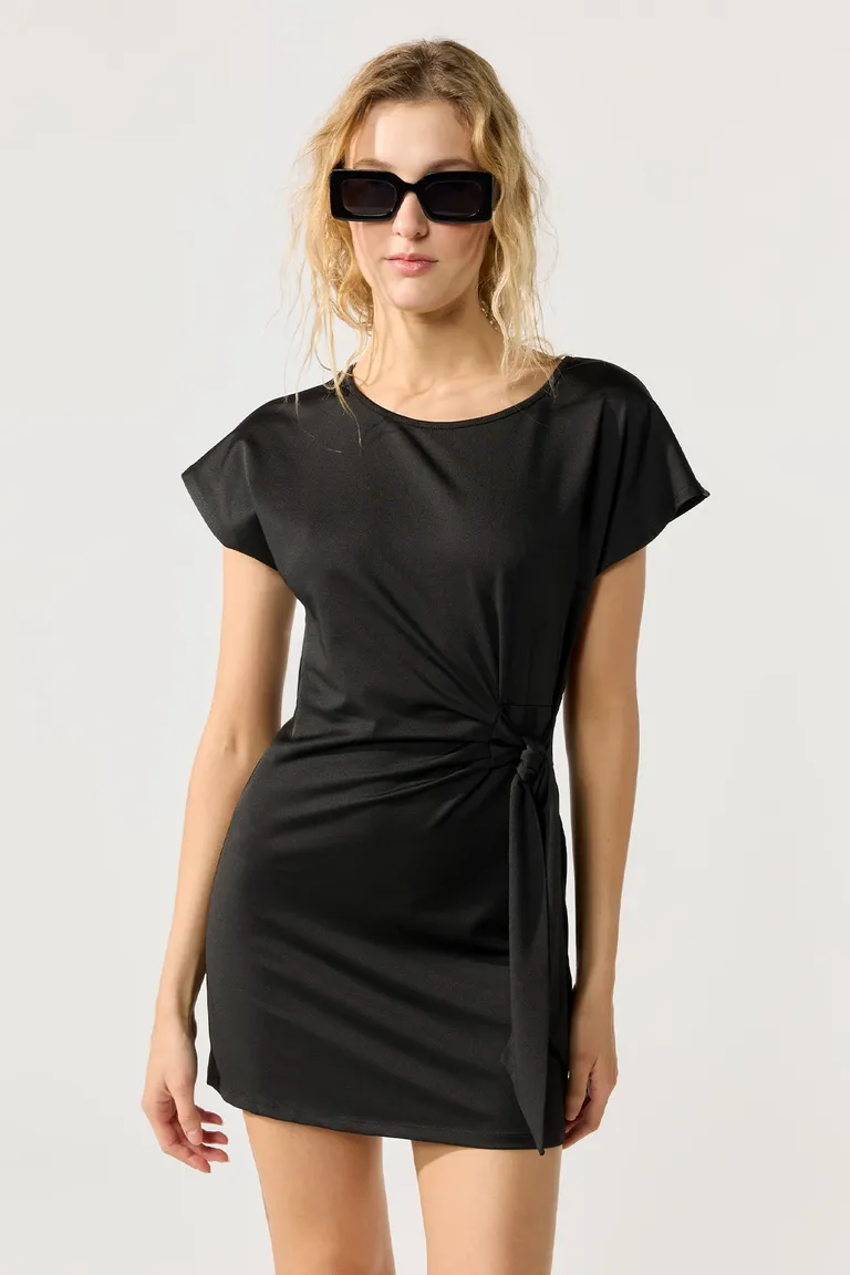 Vestido Corto Elegante en Microfibra con Lazo Delantero para Mujer de Cuesta Blanca en Vestidos para argentina