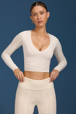 Crop top fruncido manga larga de Oh Polly en Tops para argentina