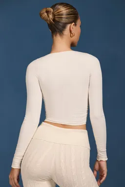 Crop top fruncido manga larga de Oh Polly en Tops para argentina