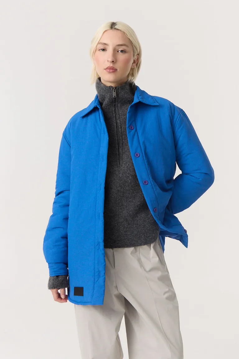 Campera worker con diseño oversized y cierre de botones de Furzai en Chaquetas para argentina