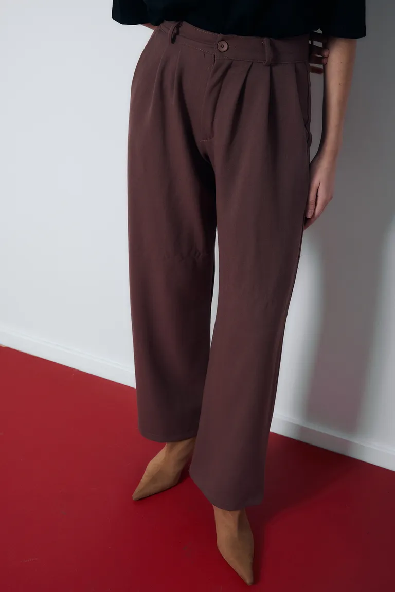 Pantalón pinzado tiro alto de Audaz en Pantalones para argentina