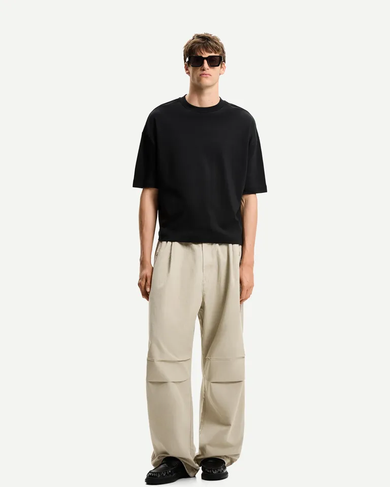 Pantalón parachute super baggy de Bershka en Pantalones para argentina