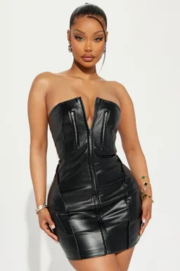 Mini vestido harley cuero sintético de Fashion Nova en Vestidos para argentina
