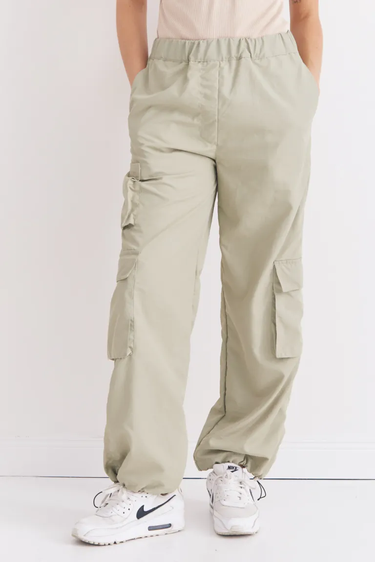 Pantalón Cargo Estilo de Audaz en Pantalones para argentina