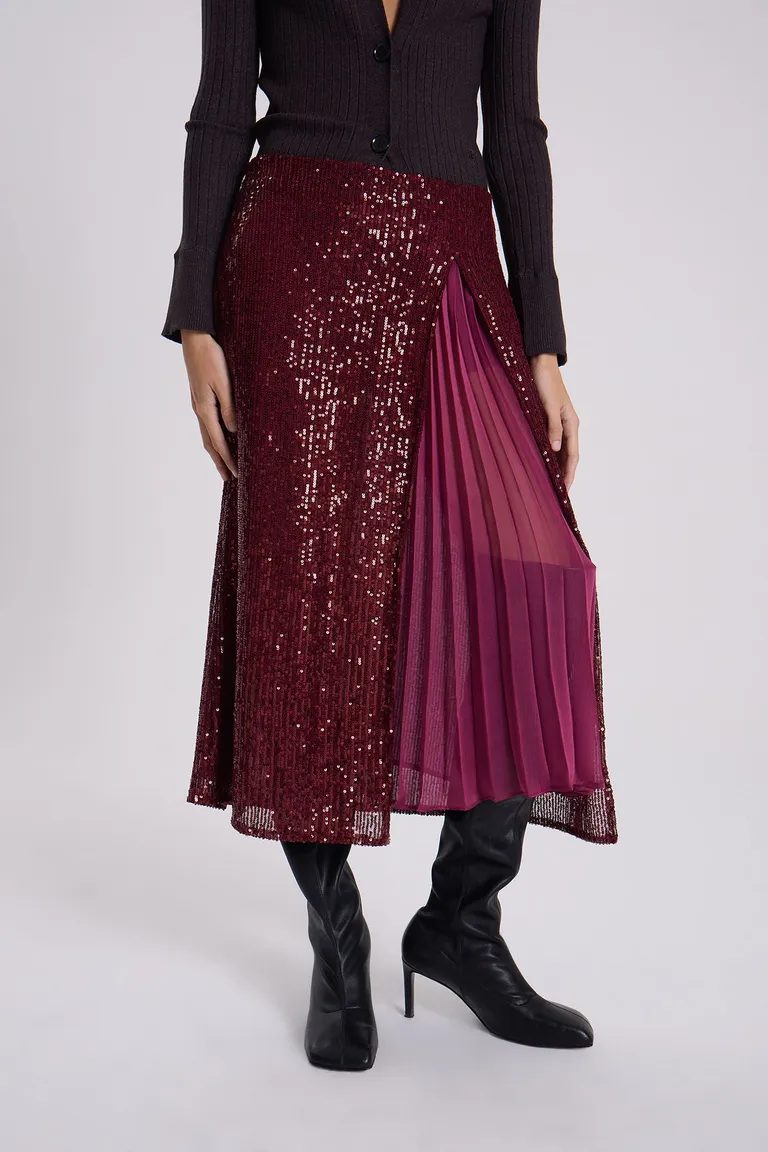 Falda midi con paillettes y panel plisado lateral para eventos especiales de Maria Cher en Faldas para argentina