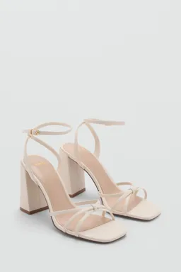 Sandalia tiras con tacón de Mango en Sandalias para argentina