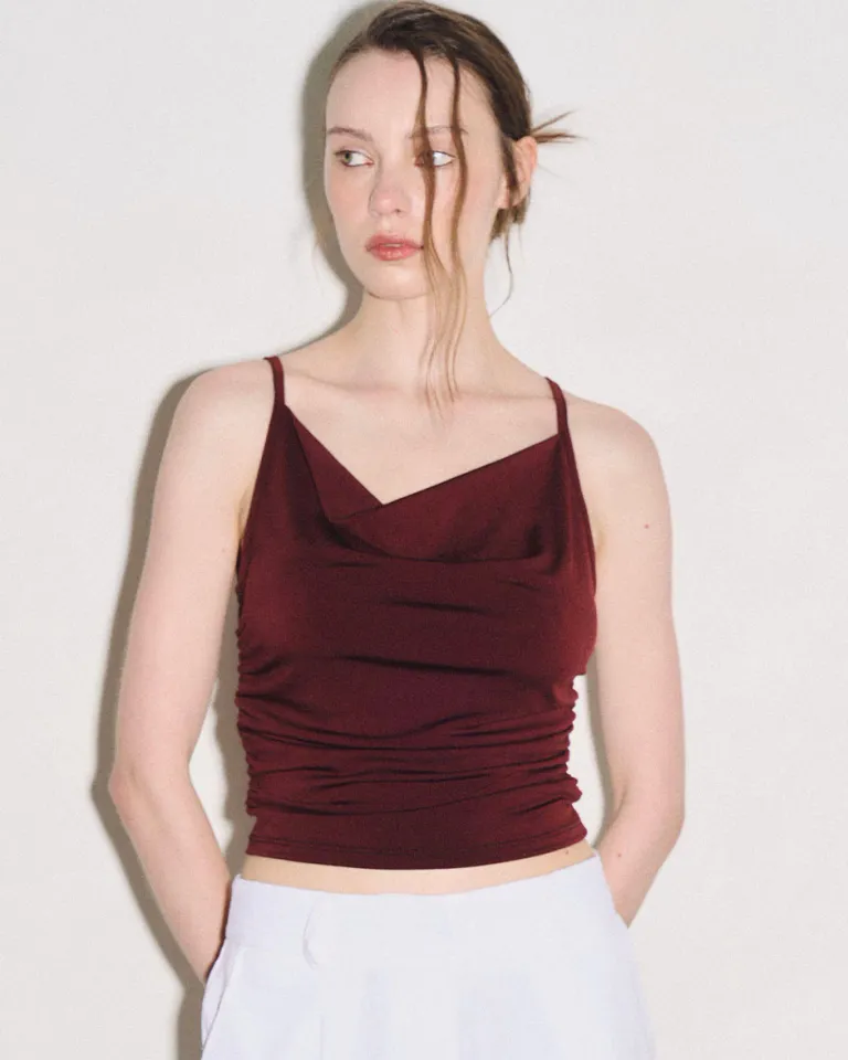 Top drapeado con frunces laterales y escote pronunciado de Sky en Tops para argentina