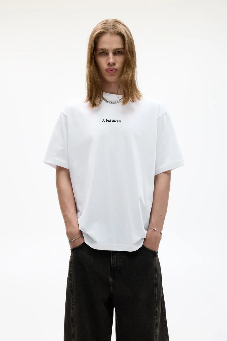 Remera stwd seven cats de Pull&Bear en Remeras y Polos para argentina