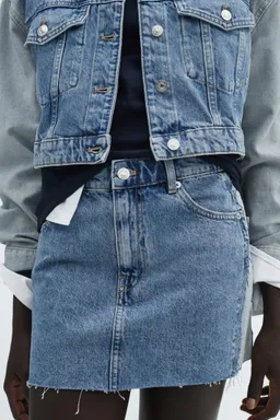 Minifalda jean bicolor de Mango en Faldas para argentina