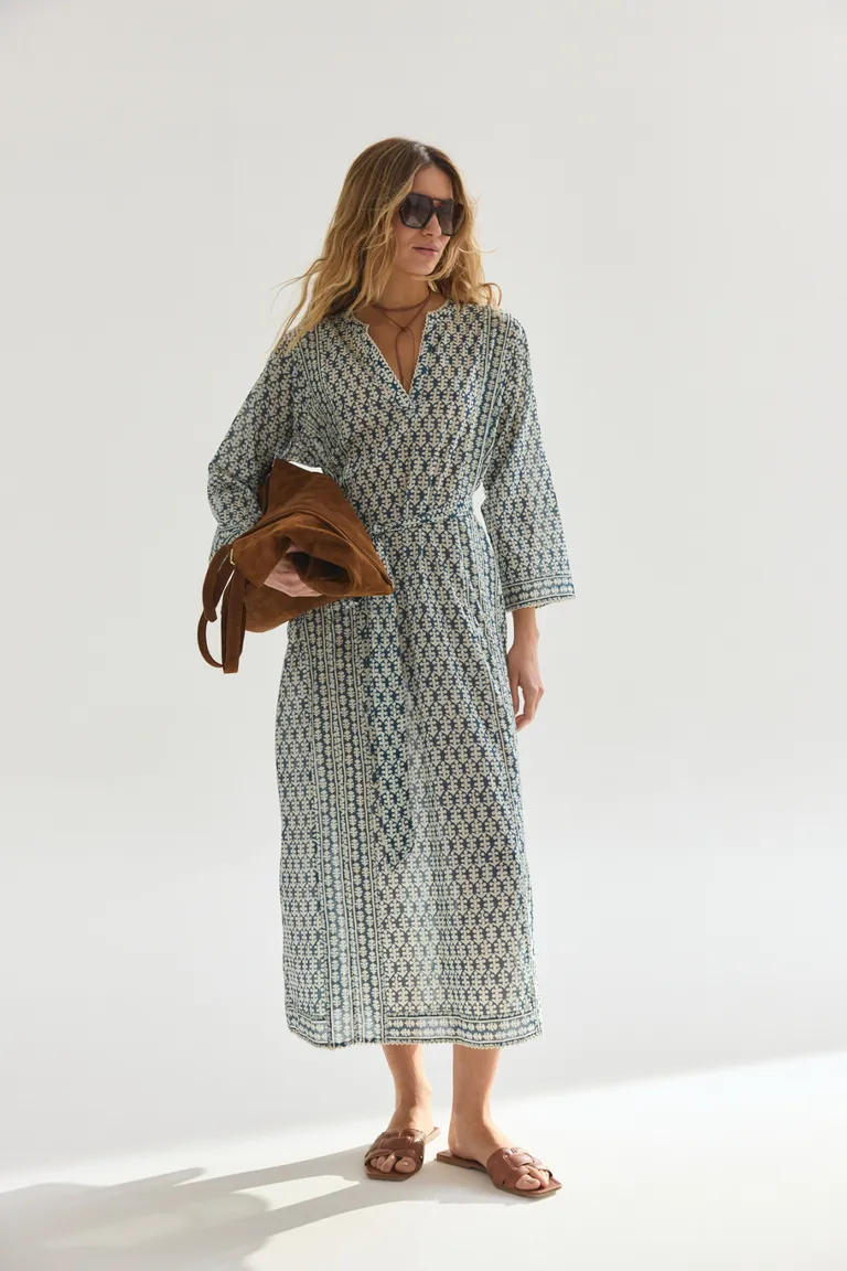 Vestido estampado de corte relajado para mujer de Akiabara en Vestidos para argentina