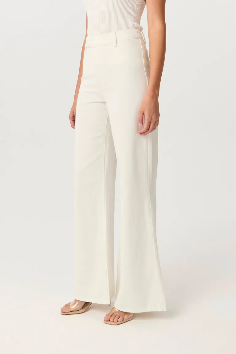 Pantalón palazzo de tiro alto con cintura cruzada y pierna ancha de Markova en Pantalones para argentina